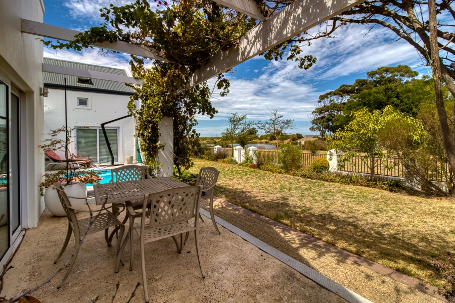 4 Bedroom Property for Sale in Croydon Vineyard Estate Western Cape